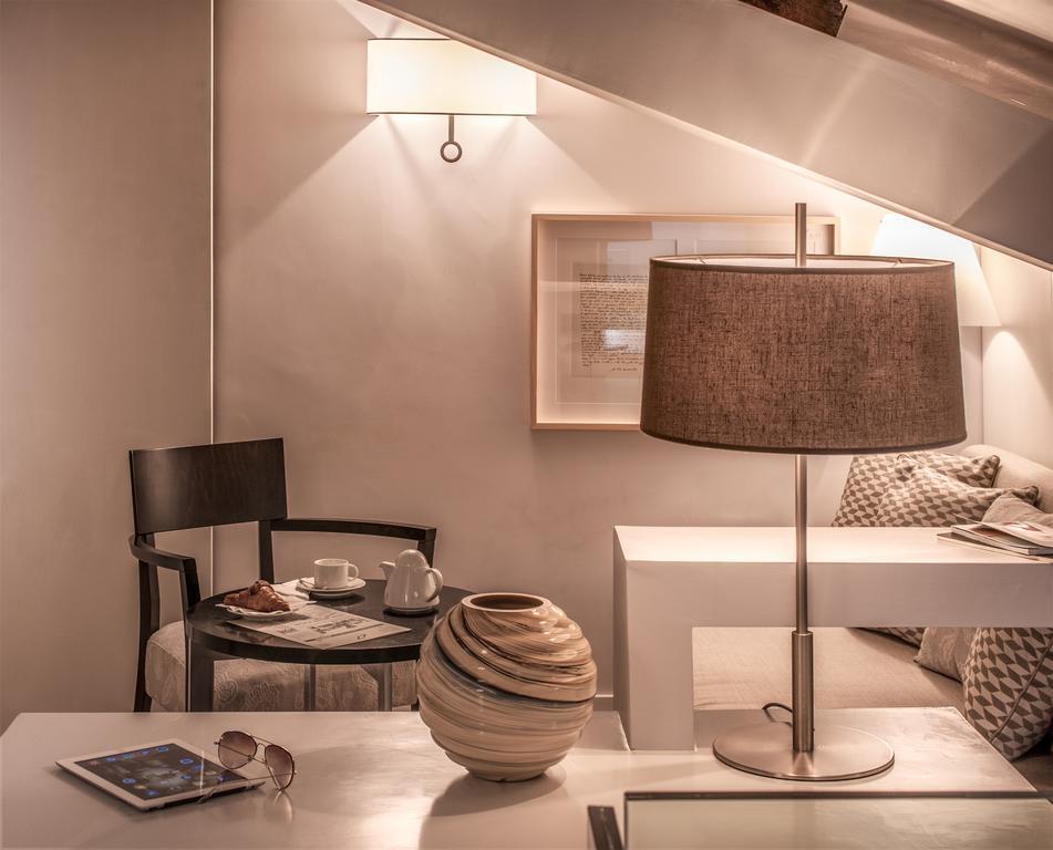 47Luxurysuites - Trevi Рим Стая снимка